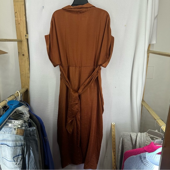 Steve Madden Satin Tie Waist Midi Shirt Dress Tori Mocha Bisque Size 14 - Picture 10 of 10